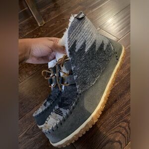 Torrey style Minnetonka Women’s Slippers